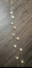 Load image into Gallery viewer, Clover bracelet
